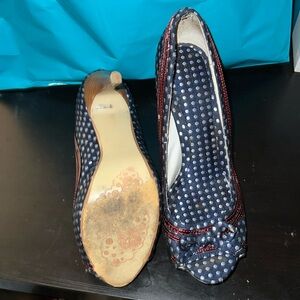 Not rated peep toe heel